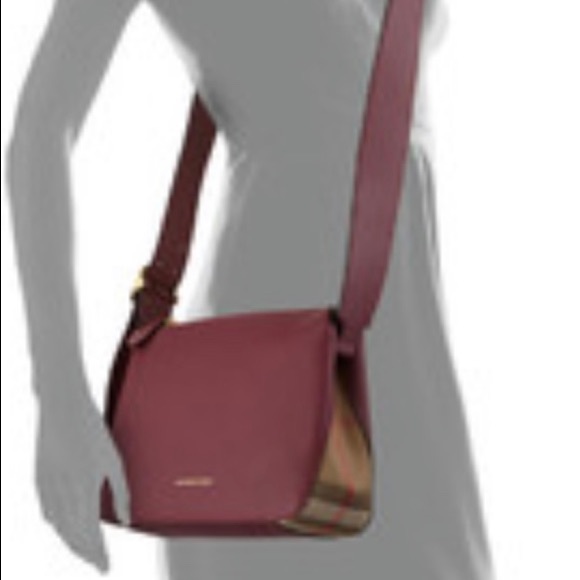 BURBERRY
Burgundy Grained Leather Helmsley Bag - Picture 5 of 7